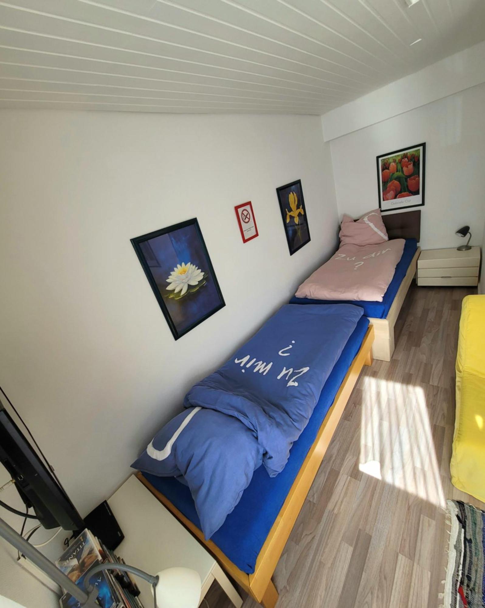 Appartement Messezimmer Am Thewissenweg *